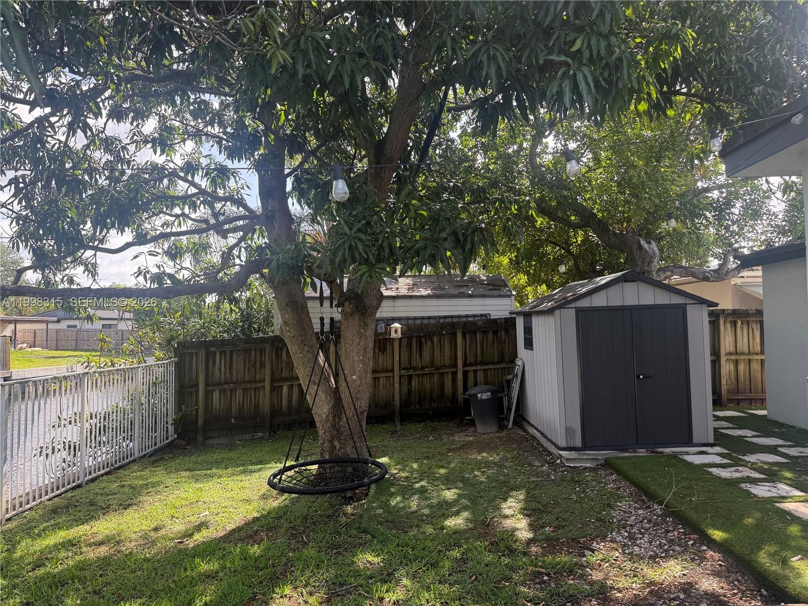 Real estate property located at 3043 Hayes Street, Broward, Lakeview Heights No 2, Hollywood, FL