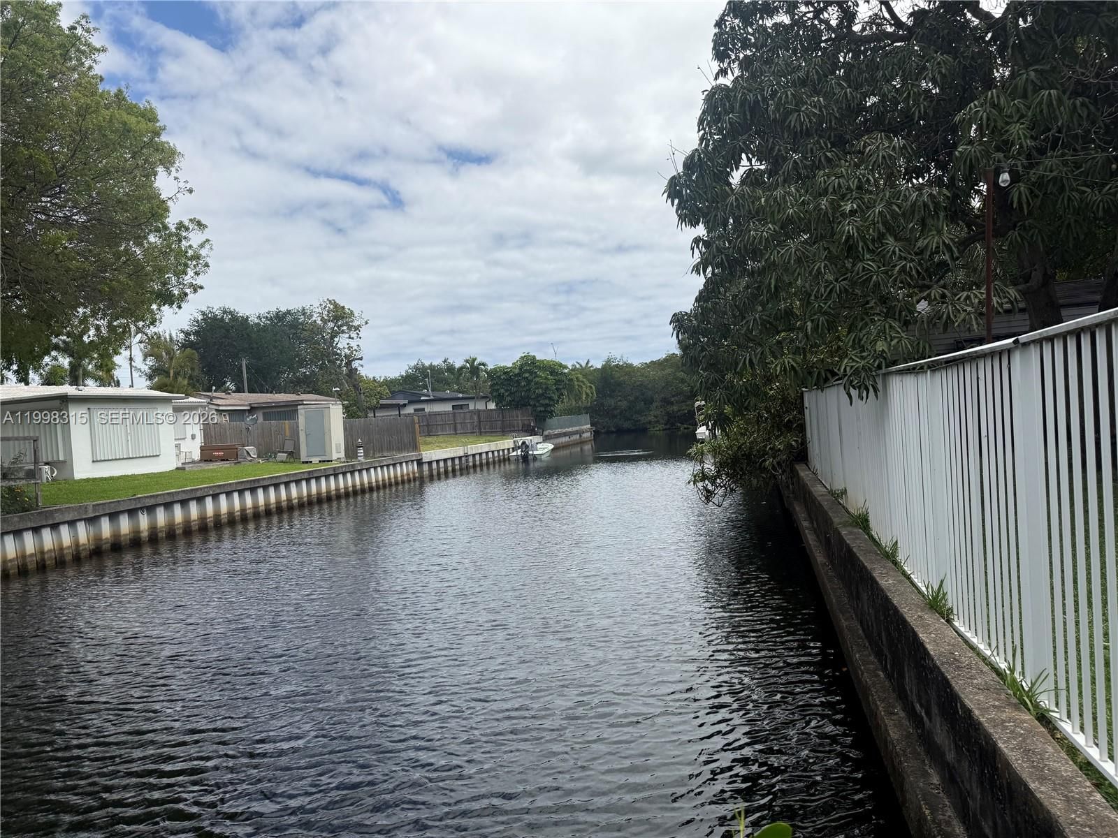 Real estate property located at 3043 Hayes Street, Broward, Lakeview Heights No 2, Hollywood, FL