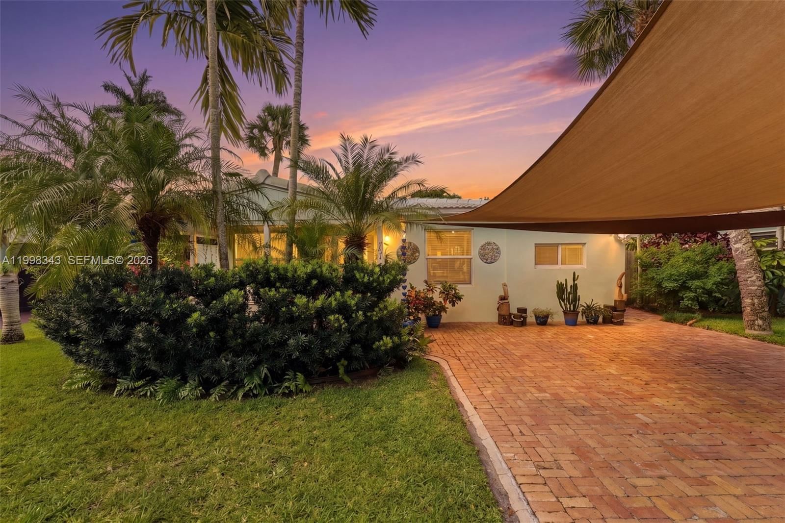 Real estate property located at 704 14th St, Broward, Replat Of Pt Of Rev Plat, Fort Lauderdale, FL