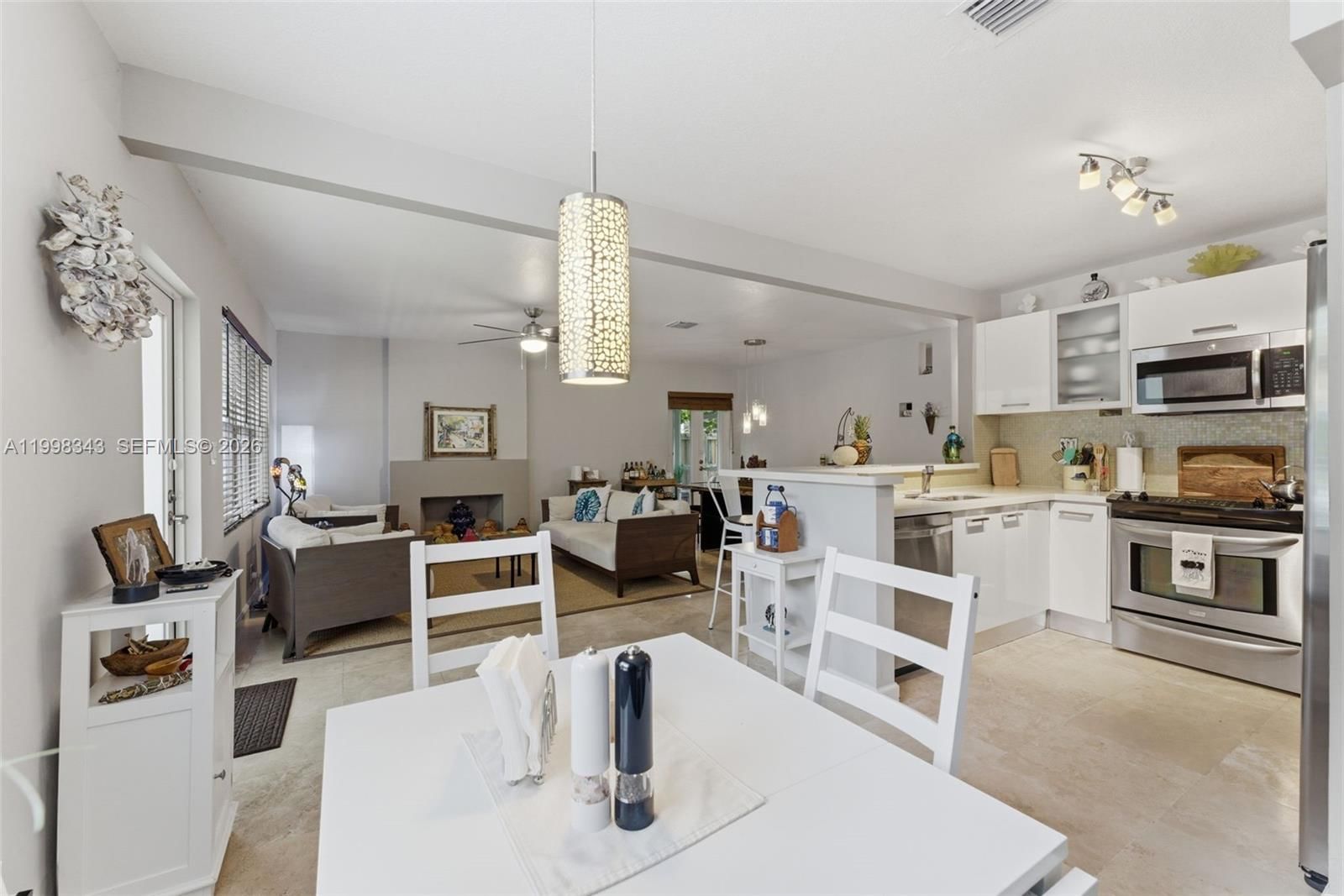 Real estate property located at 704 14th St, Broward, Replat Of Pt Of Rev Plat, Fort Lauderdale, FL