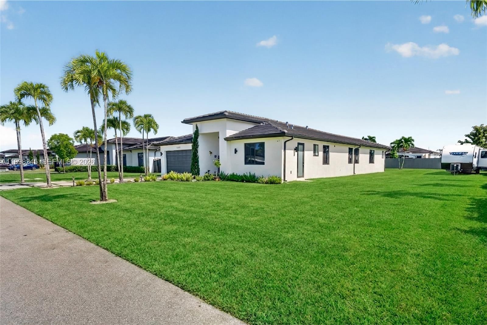 Real estate property located at 13282 227th St, Miami-dade, Southern Cove, Miami, FL