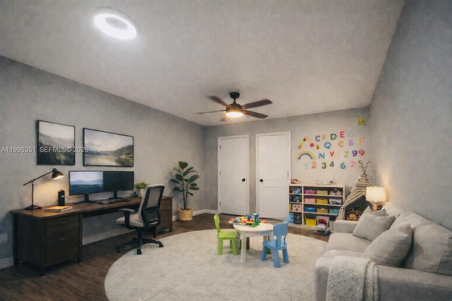 Real estate property located at 9069 193rd St, Miami-dade, Lakes On The Green North, Hialeah, FL