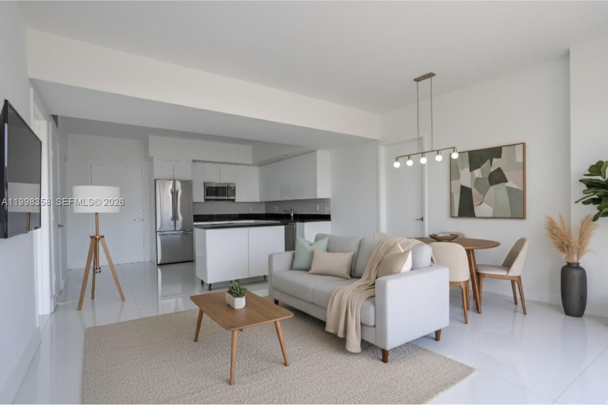 Real estate property located at 92 3rd St #3512, Miami-dade, Mint Condo, Miami, FL