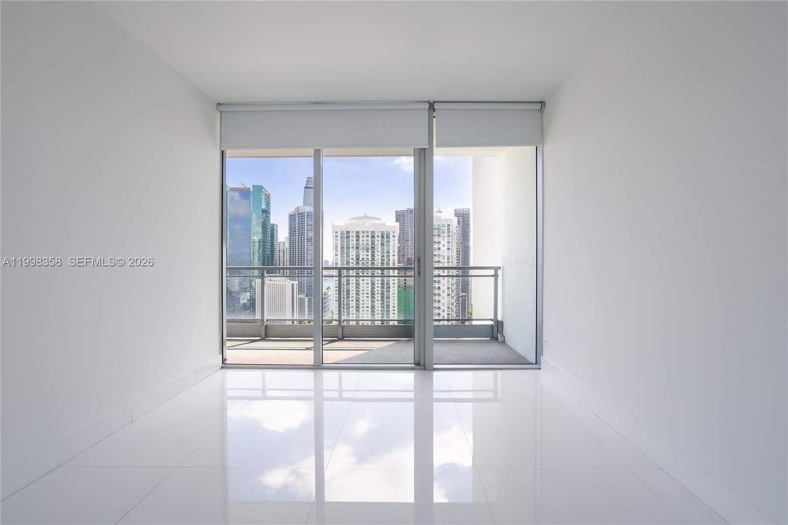 Real estate property located at 92 3rd St #3512, Miami-dade, Mint Condo, Miami, FL