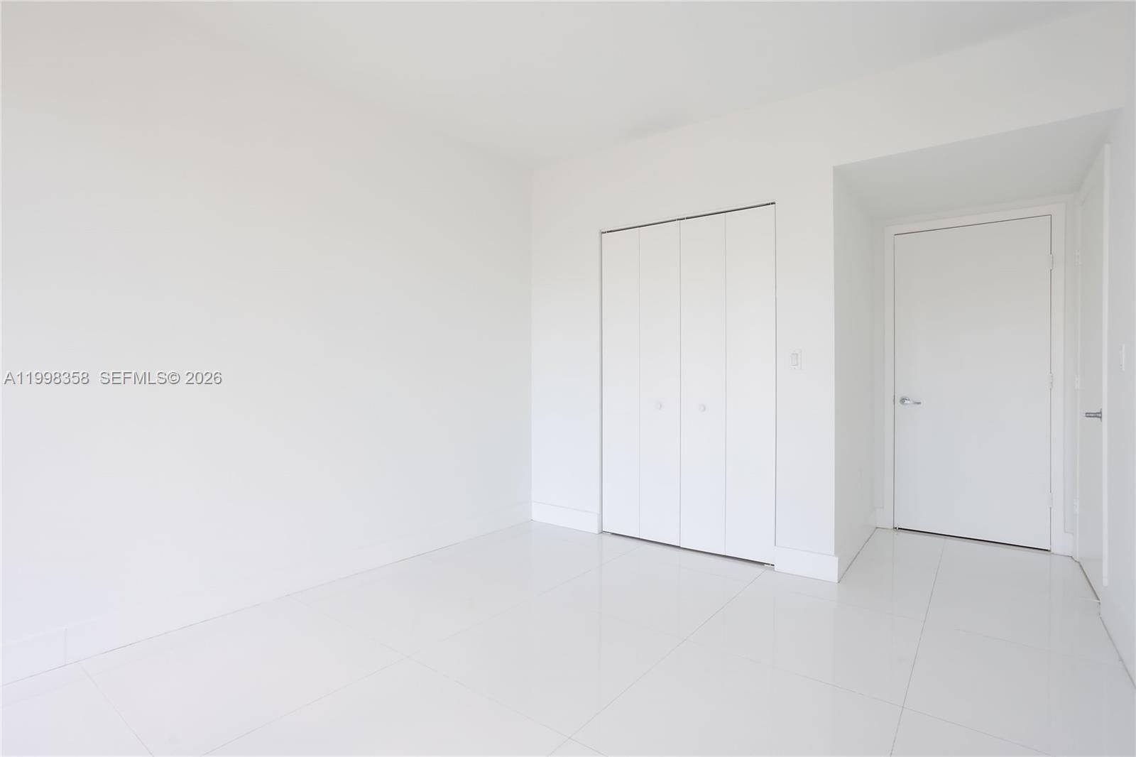 Real estate property located at 92 3rd St #3512, Miami-dade, Mint Condo, Miami, FL