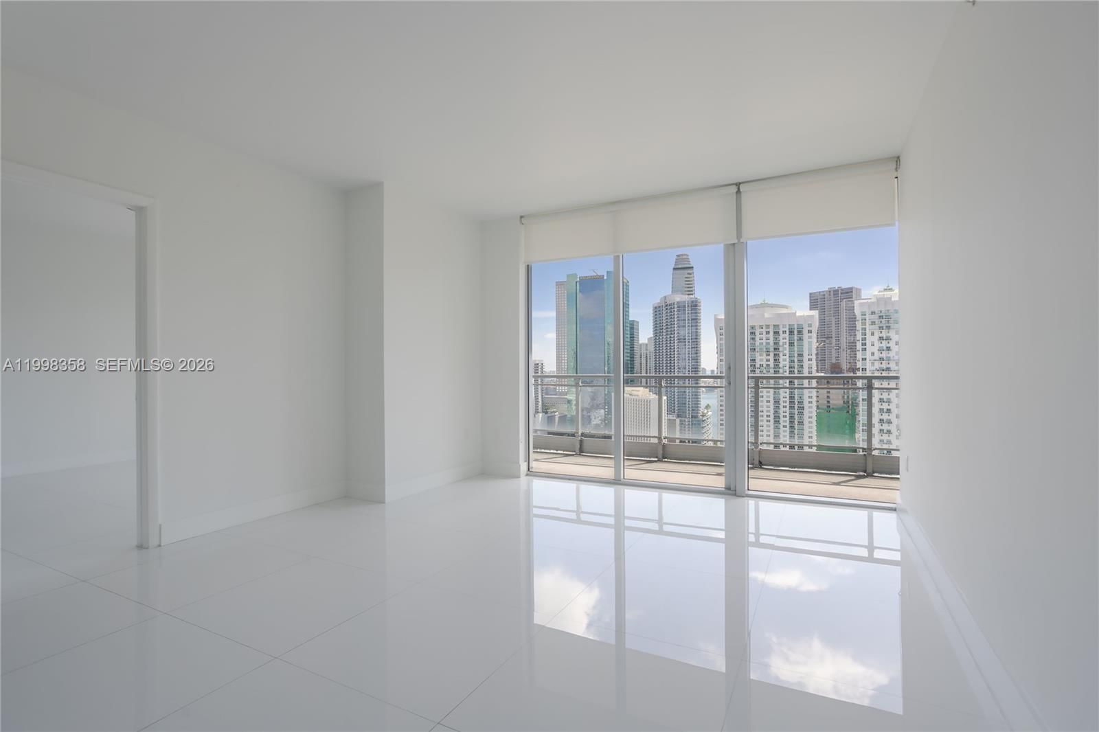 Real estate property located at 92 3rd St #3512, Miami-dade, Mint Condo, Miami, FL