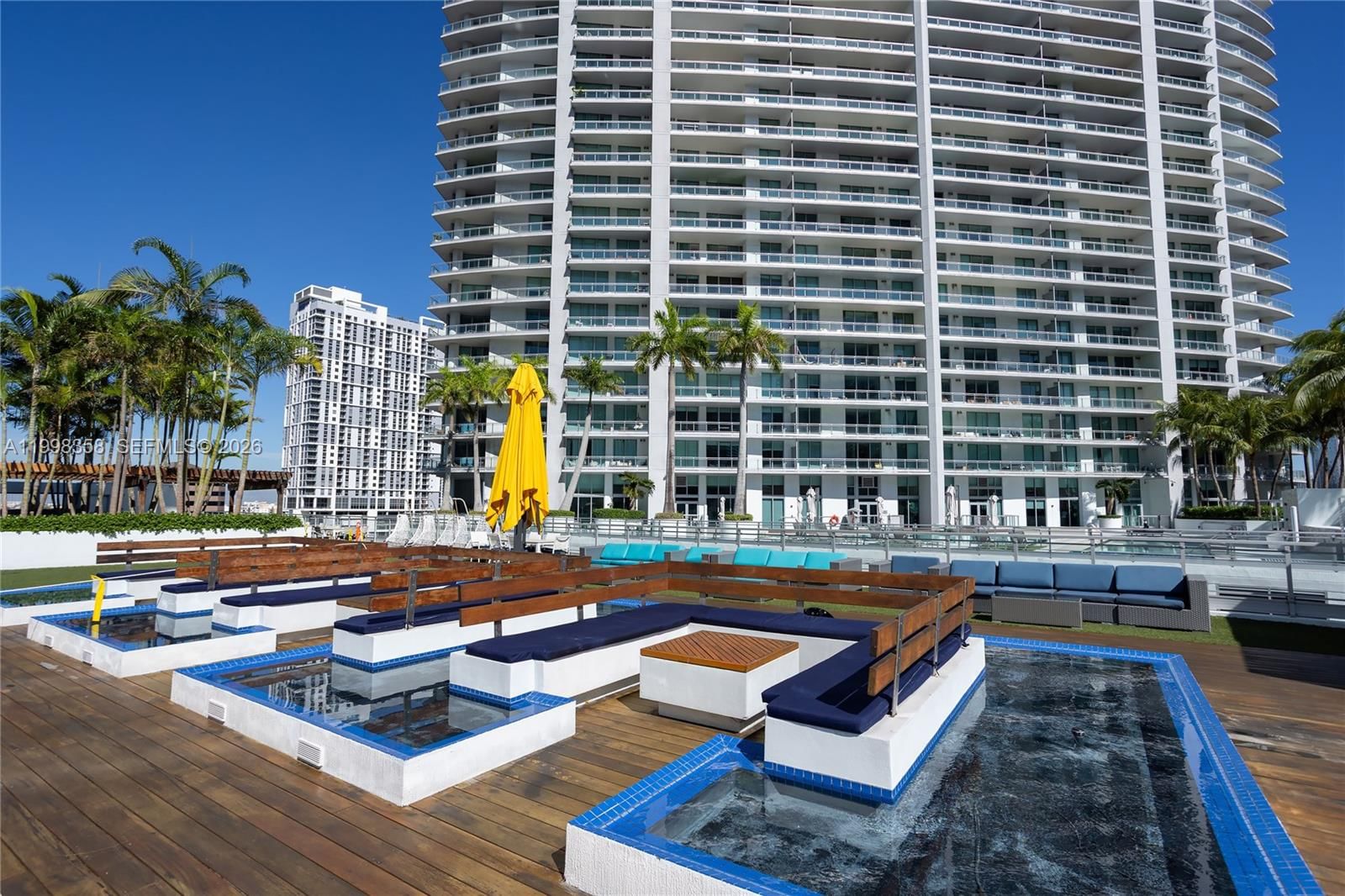 Real estate property located at 92 3rd St #3512, Miami-dade, Mint Condo, Miami, FL