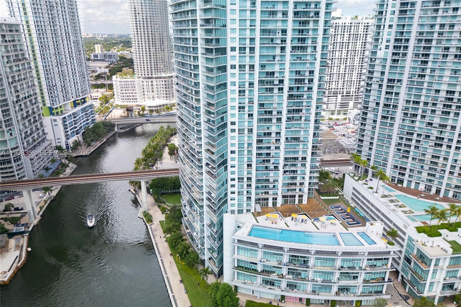 Real estate property located at 92 3rd St #3512, Miami-dade, Mint Condo, Miami, FL