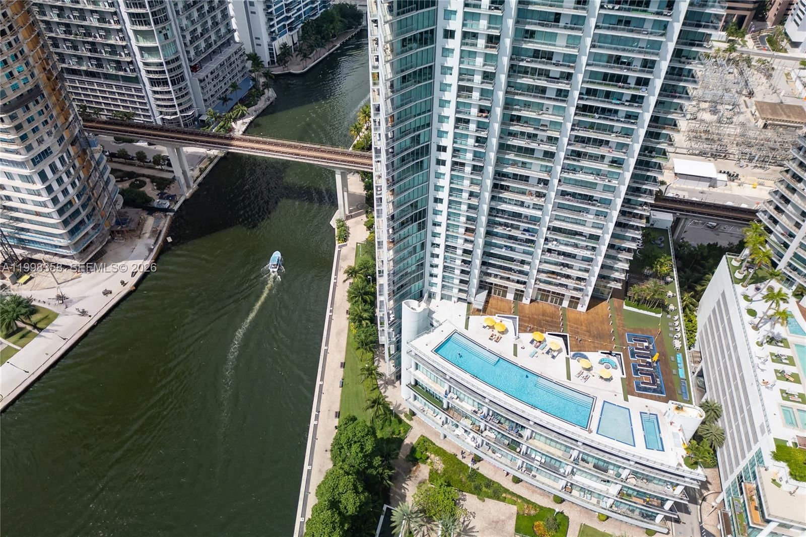 Real estate property located at 92 3rd St #3512, Miami-dade, Mint Condo, Miami, FL