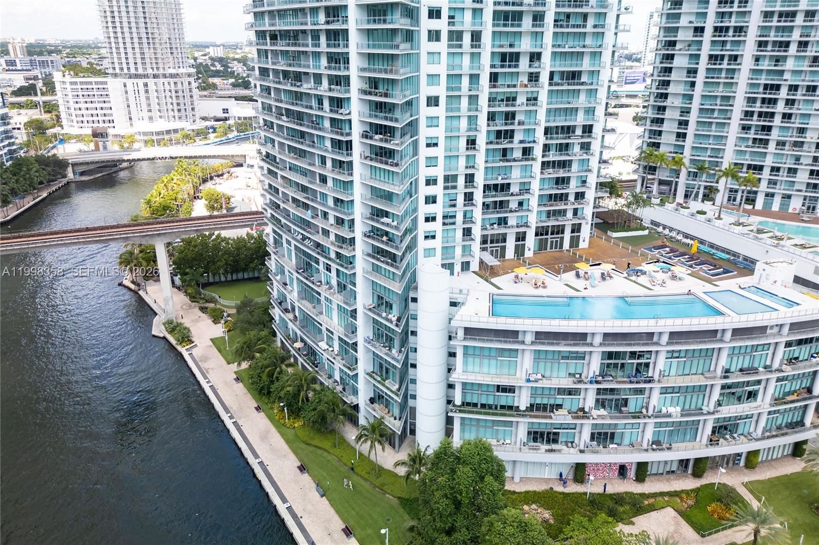 Real estate property located at 92 3rd St #3512, Miami-dade, Mint Condo, Miami, FL