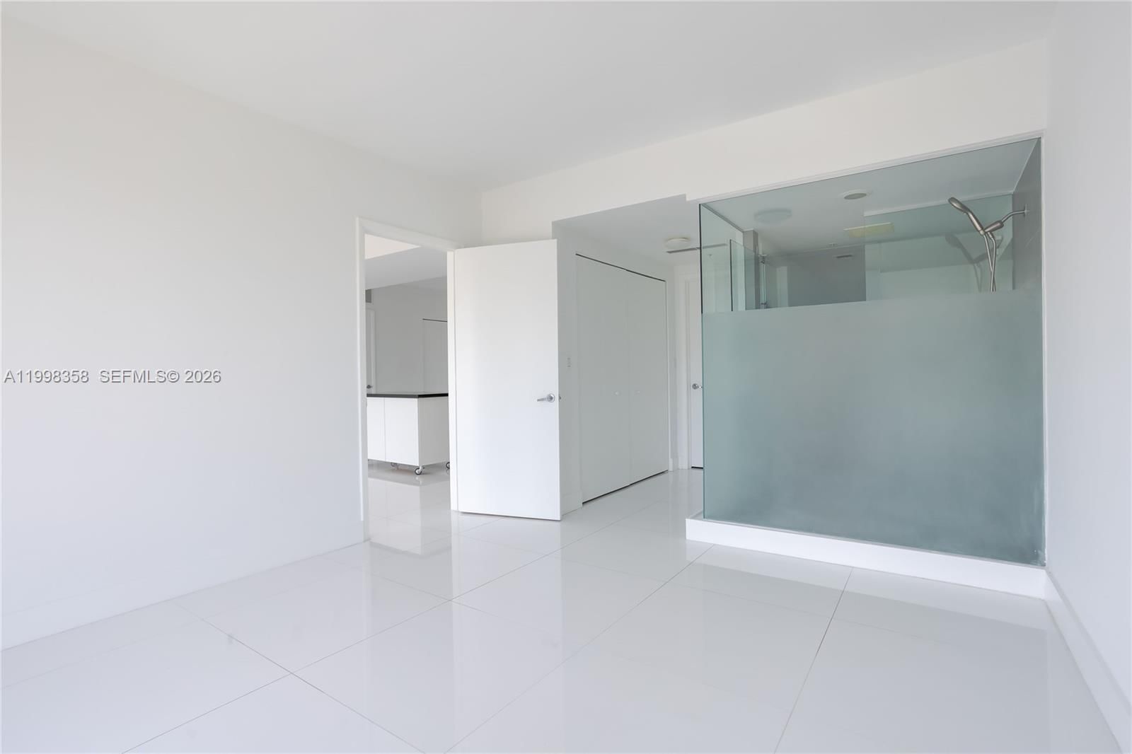Real estate property located at 92 3rd St #3512, Miami-dade, Mint Condo, Miami, FL