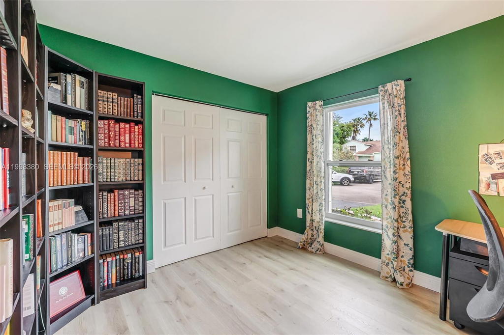 Real estate property located at 526 Danville Ter, Broward, Brandywine, Davie, FL