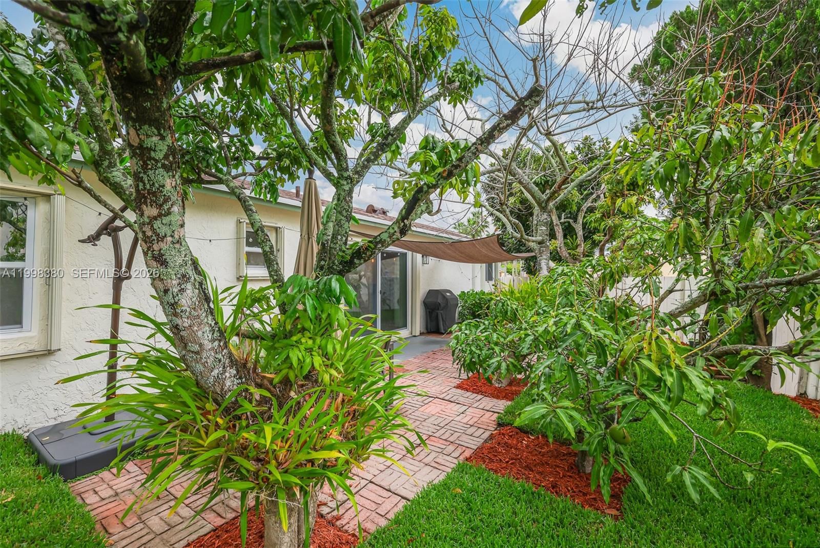 Real estate property located at 526 Danville Ter, Broward, Brandywine, Davie, FL