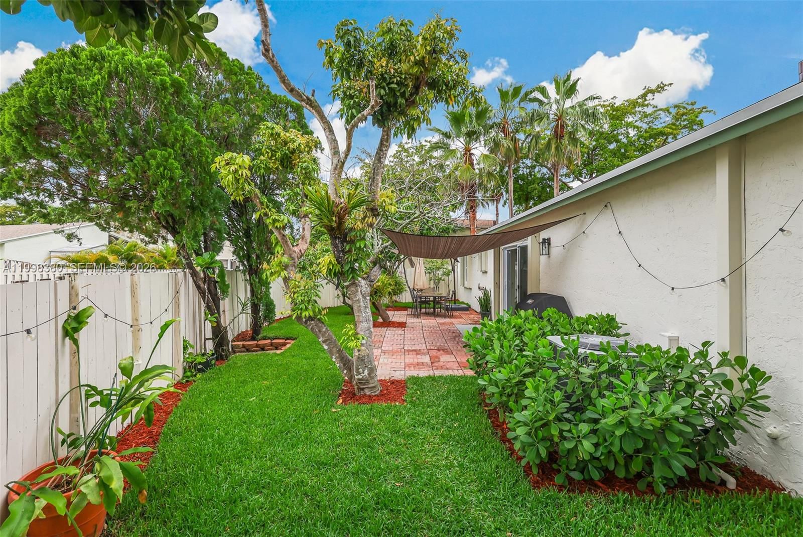 Real estate property located at 526 Danville Ter, Broward, Brandywine, Davie, FL