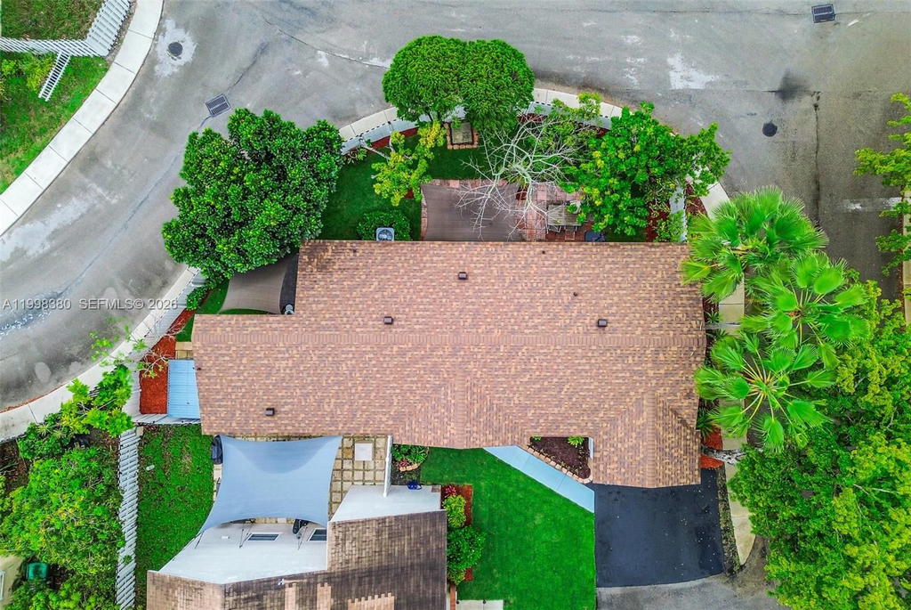 Real estate property located at 526 Danville Ter, Broward, Brandywine, Davie, FL