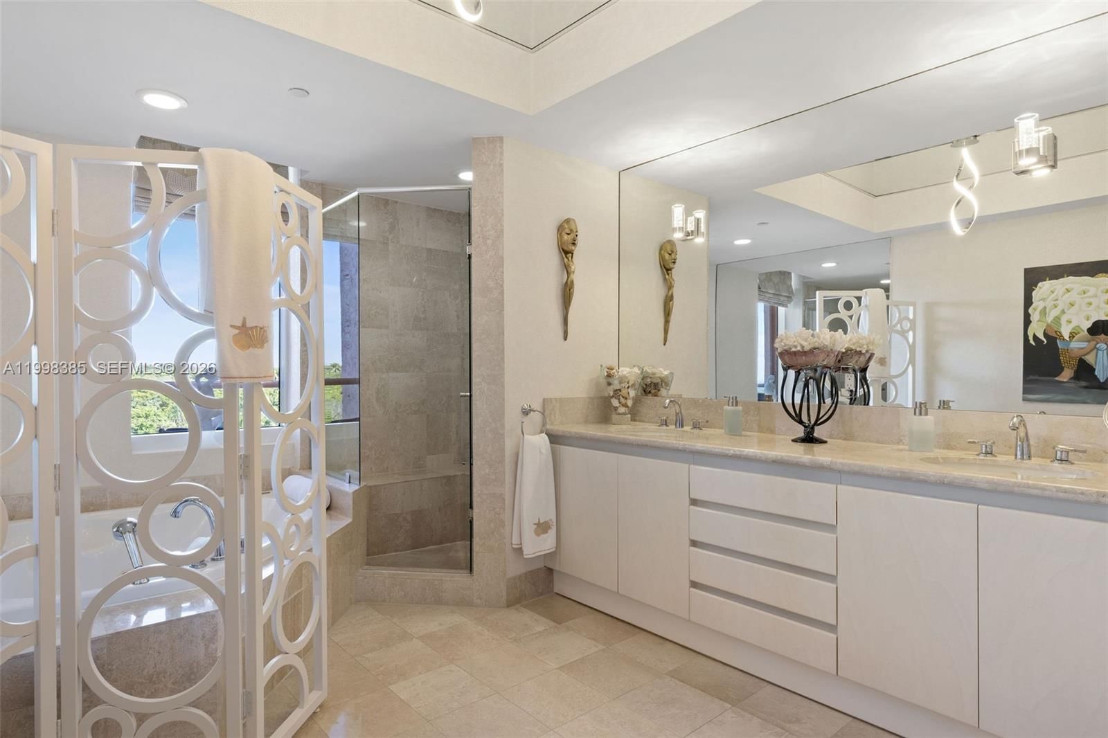 Real estate property located at 10 Edgewater Dr #7G, Miami-dade, The Gables Condo, Coral Gables, FL