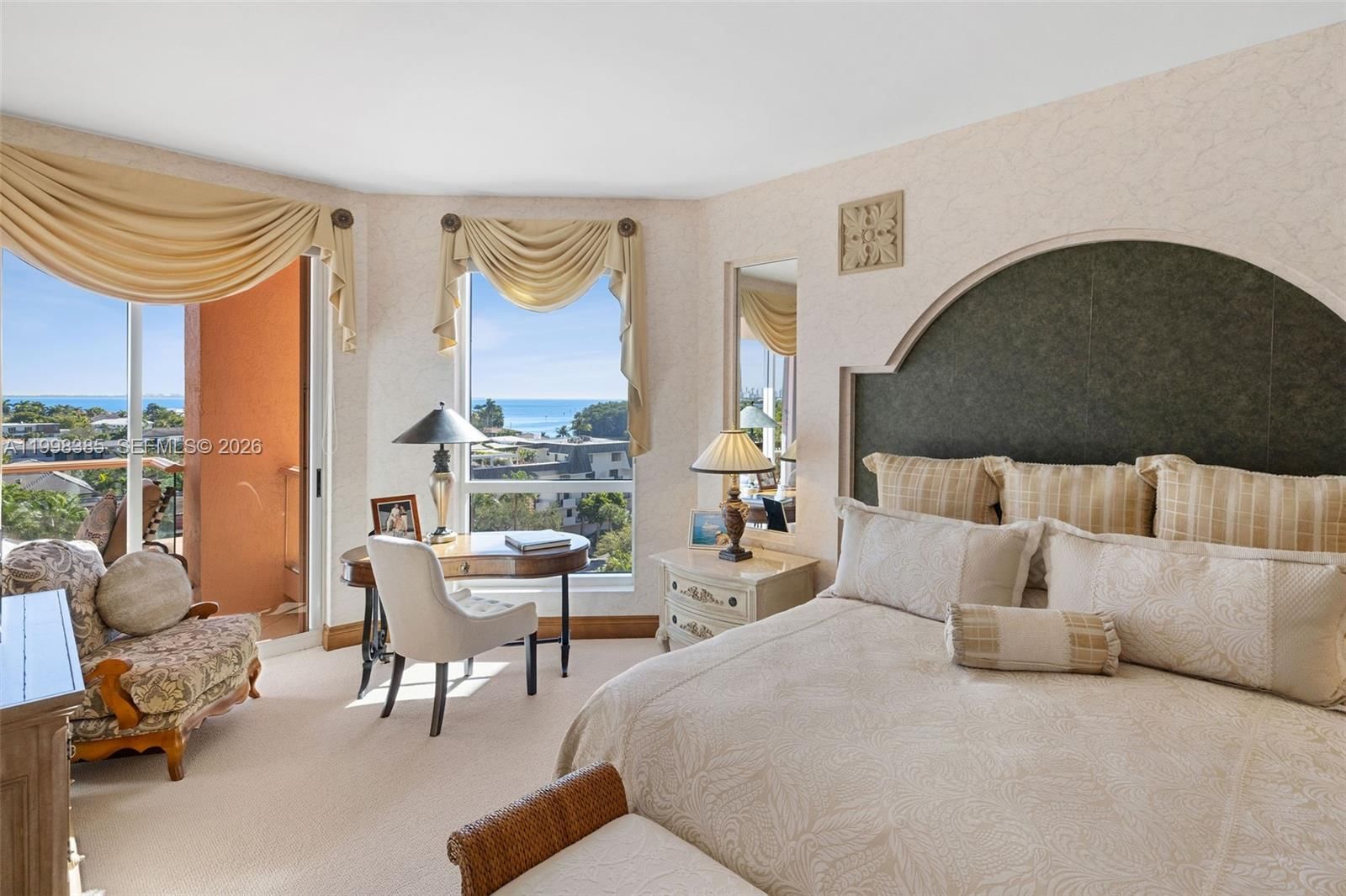 Real estate property located at 10 Edgewater Dr #7G, Miami-dade, The Gables Condo, Coral Gables, FL