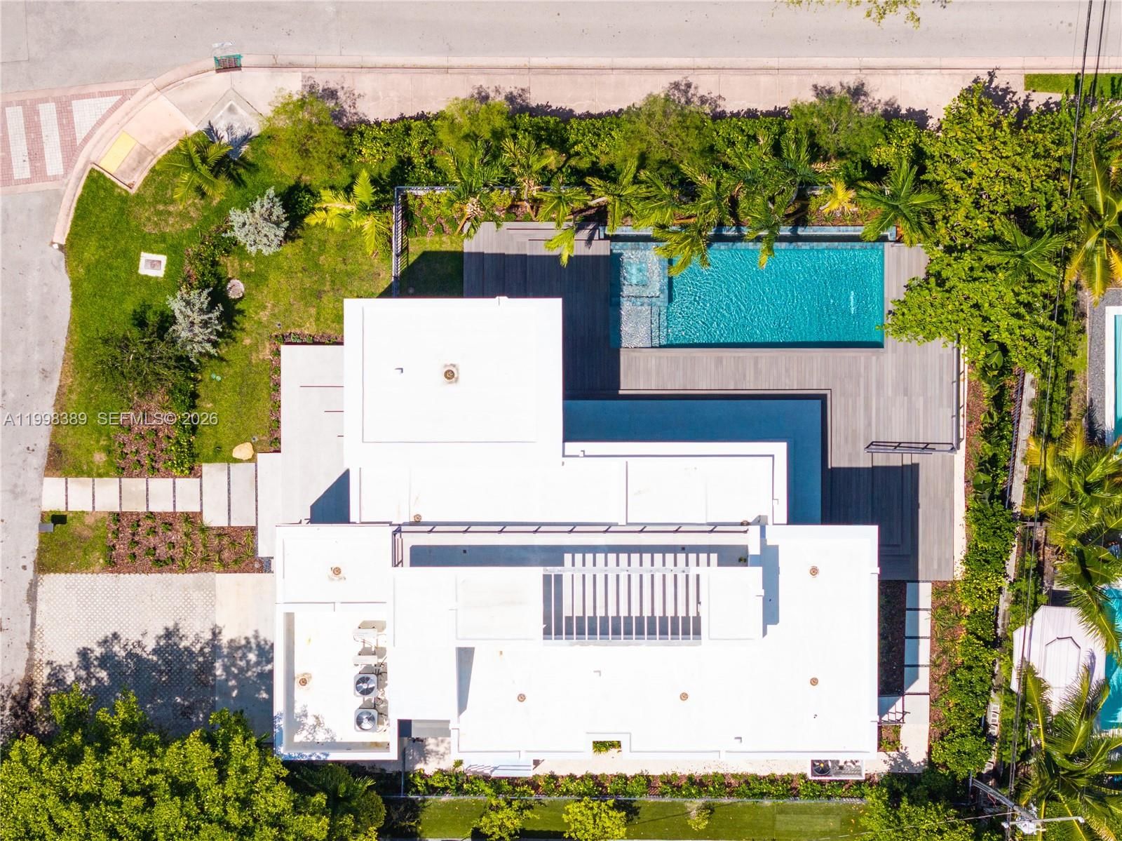 Real estate property located at 571 GLENRIDGE RD, Miami-dade, Tropical Isle Homes Sub, Key Biscayne, FL