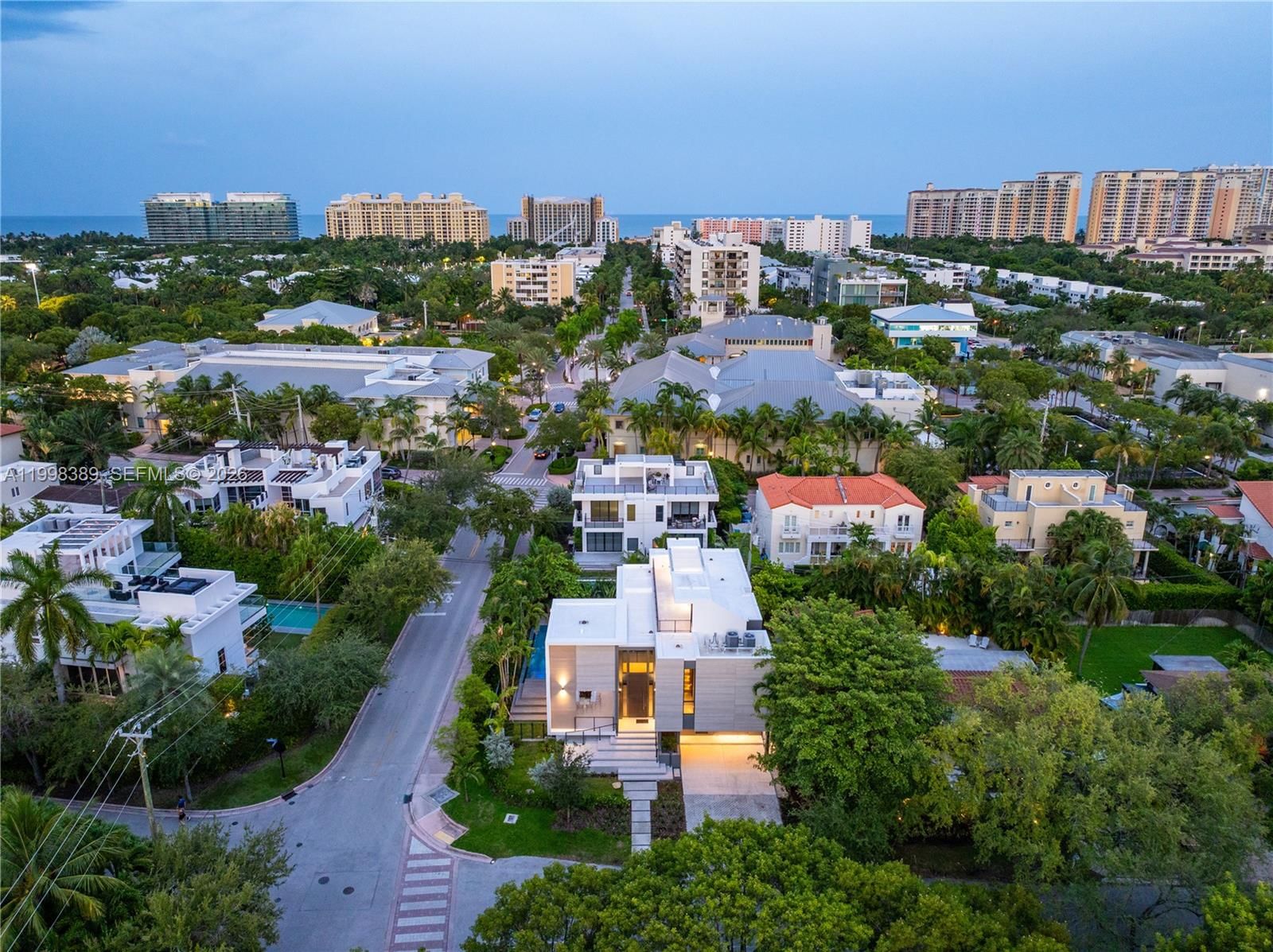 Real estate property located at 571 GLENRIDGE RD, Miami-dade, Tropical Isle Homes Sub, Key Biscayne, FL