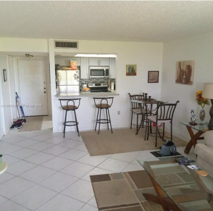 Real estate property located at 5570 44th St #507A, Broward, Inverwood Condo, Lauderhill, FL