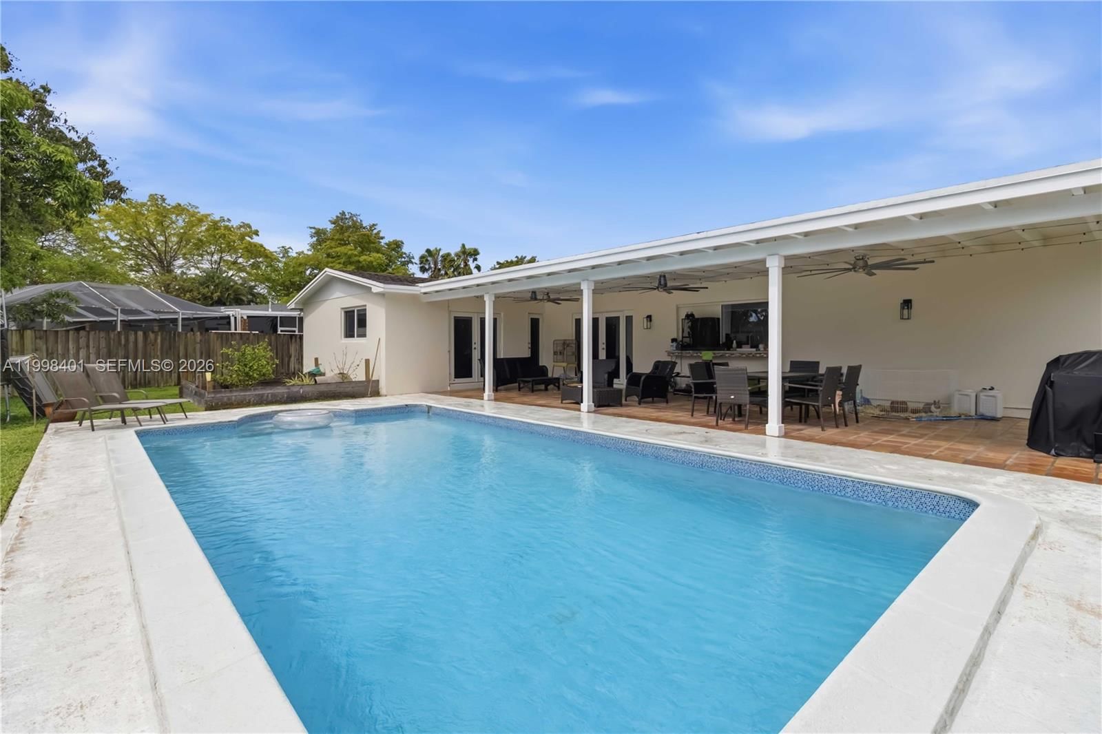 Real estate property located at 19911 84th Ave, Miami-dade, Saga Bay Sec One Part Two, Cutler Bay, FL