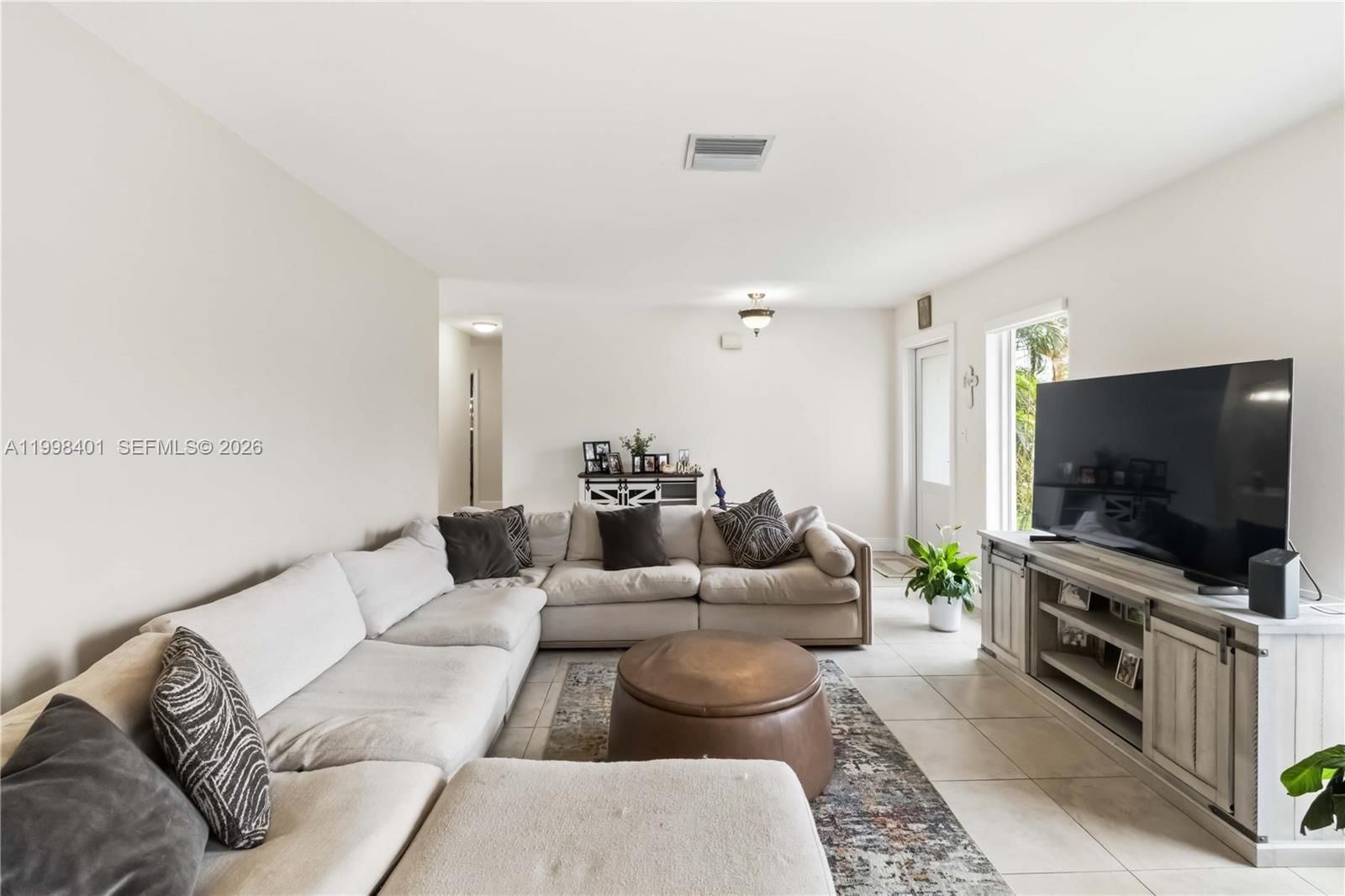 Real estate property located at 19911 84th Ave, Miami-dade, Saga Bay Sec One Part Two, Cutler Bay, FL