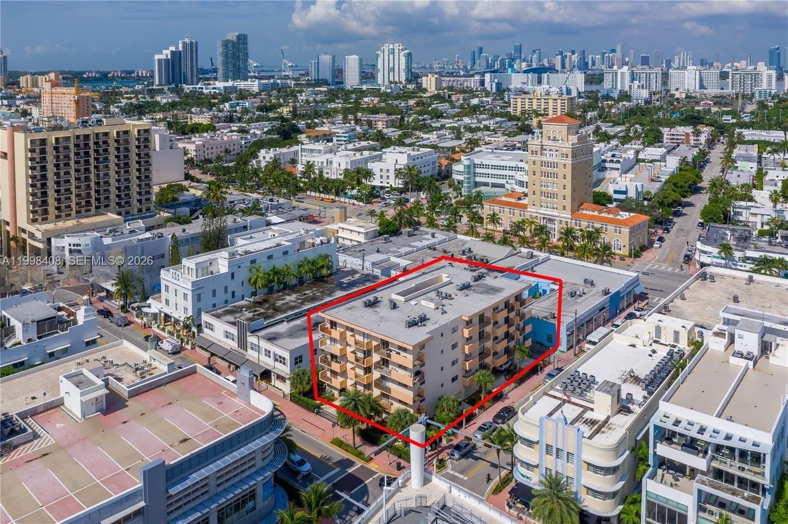 Real estate property located at 1150 Collins Ave #402, Miami-dade, Collins Vista Condo, Miami Beach, FL