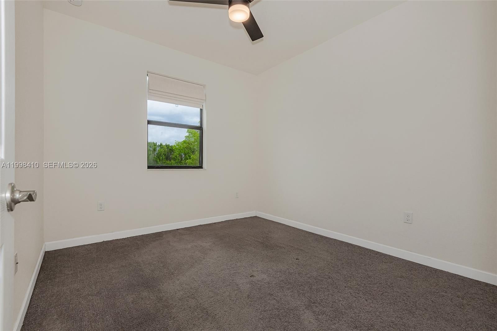 Real estate property located at 8903 184th Ter, Miami-dade, Murtha Subdivision, Miami Lakes, FL