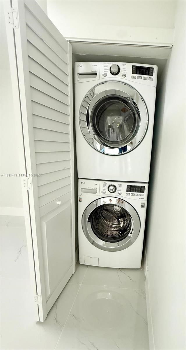 Real estate property located at 2516 Wiley Ct, Broward, Sunshine Manor, Hollywood, FL