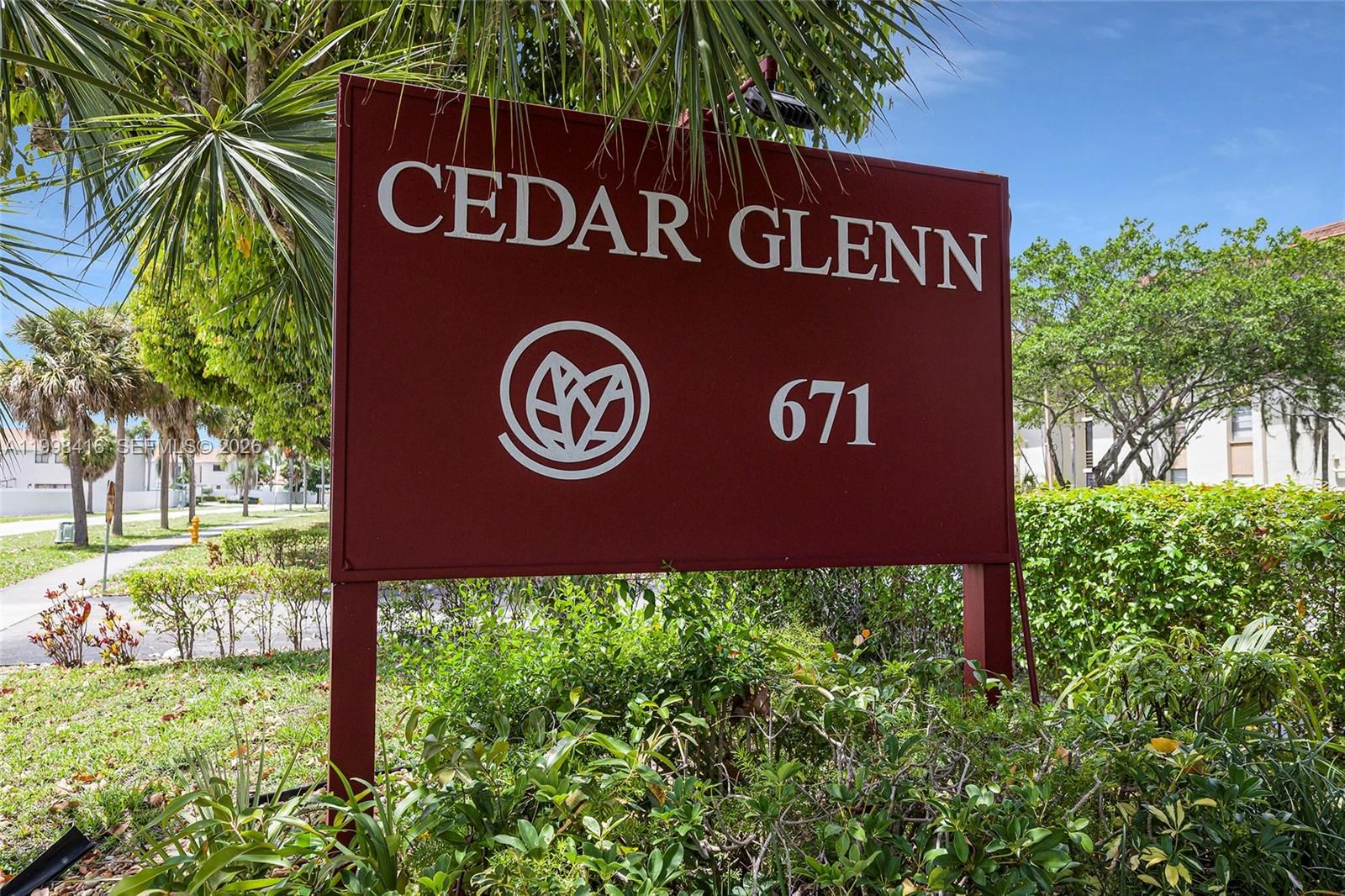 Real estate property located at 671 195th St #114E, Miami-dade, Cedar Glenn Condo Apts Ea, Miami, FL