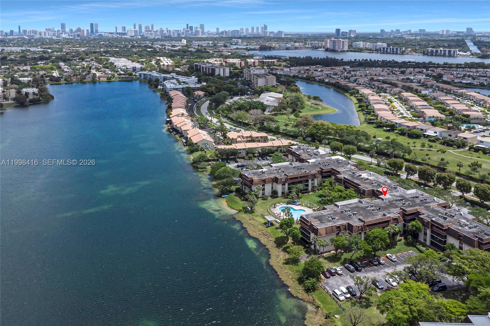 Real estate property located at 671 195th St #114E, Miami-dade, Cedar Glenn Condo Apts Ea, Miami, FL