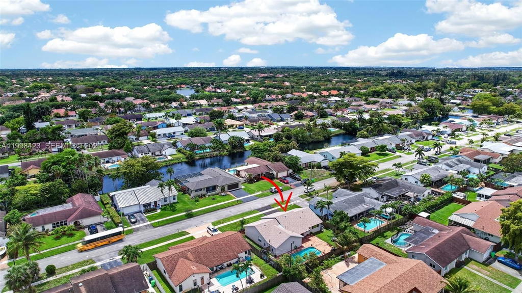 Real estate property located at 10471 21st Ct, Broward, Millers Sunrise Estates S, Sunrise, FL