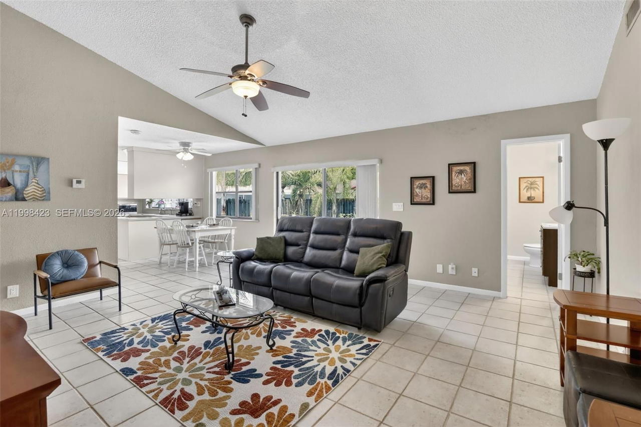 Real estate property located at 10471 21st Ct, Broward, Millers Sunrise Estates S, Sunrise, FL