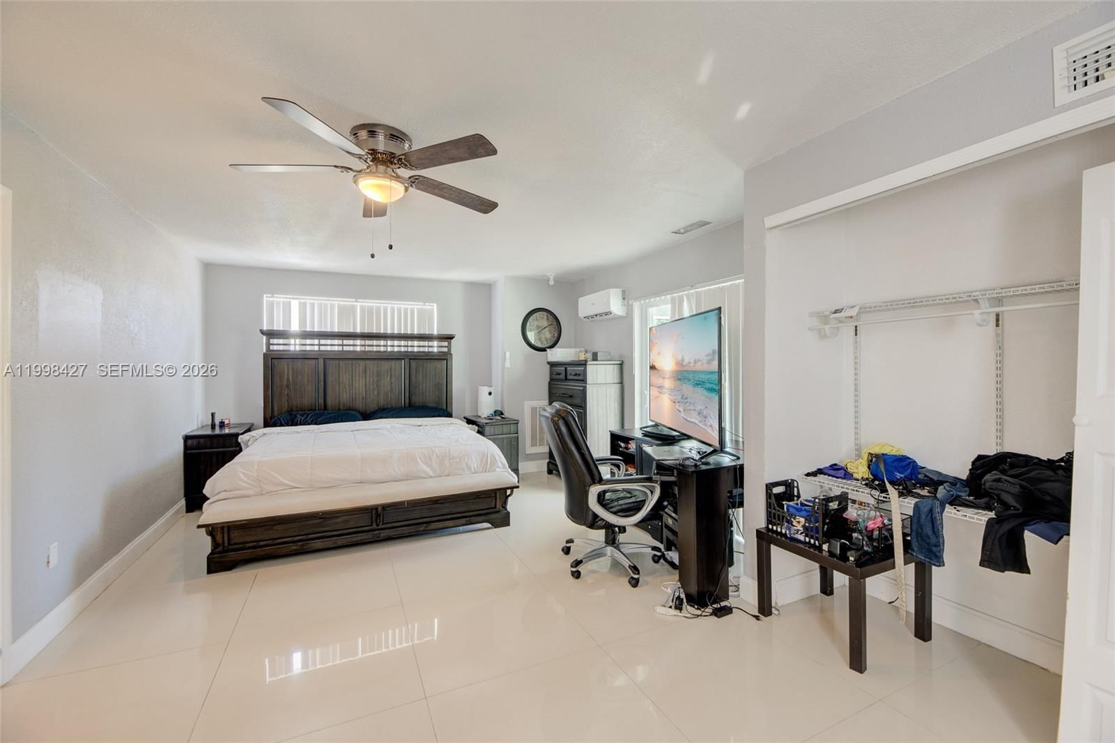 Real estate property located at 3811 47 ave, Broward, Lake Forest Sec 3, West Park, FL