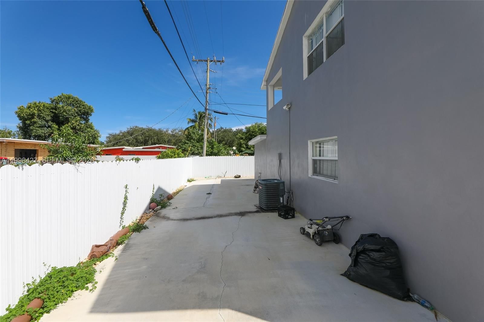 Real estate property located at 3811 47 ave, Broward, Lake Forest Sec 3, West Park, FL