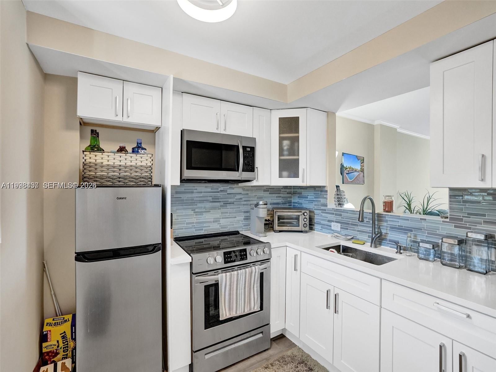 Real estate property located at 1777 15th St #217, Broward, Cromwell East Condo, Fort Lauderdale, FL