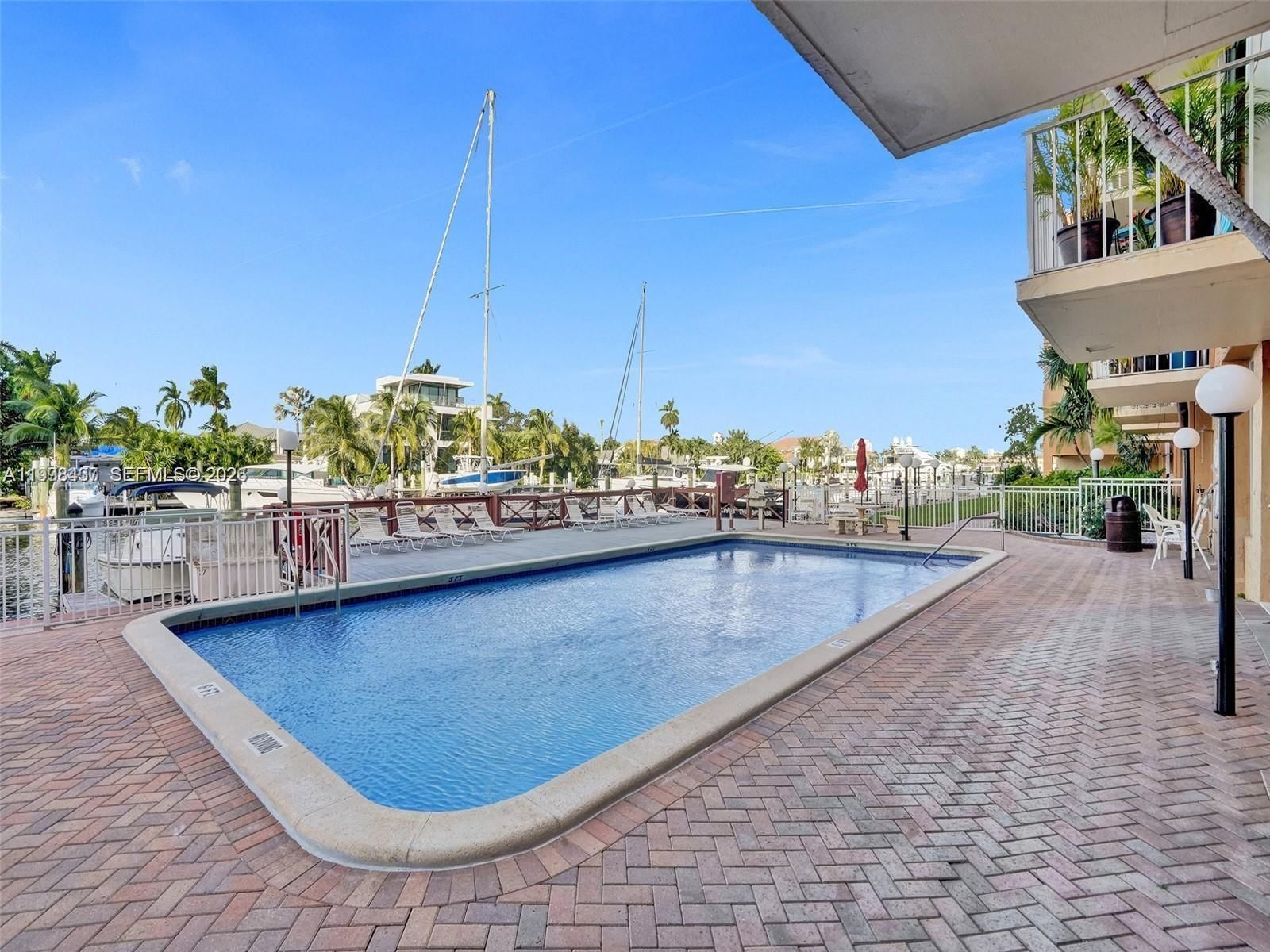 Real estate property located at 1777 15th St #217, Broward, Cromwell East Condo, Fort Lauderdale, FL