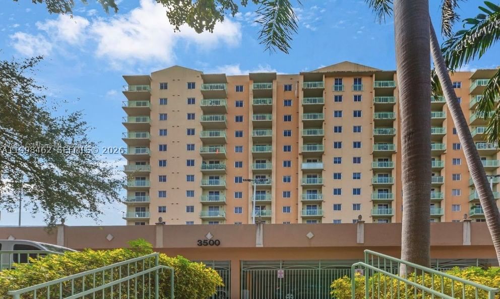 Real estate property located at 3500 Coral Way #1406, Miami-dade, Coral Plaza Of Miami Cond, Miami, FL
