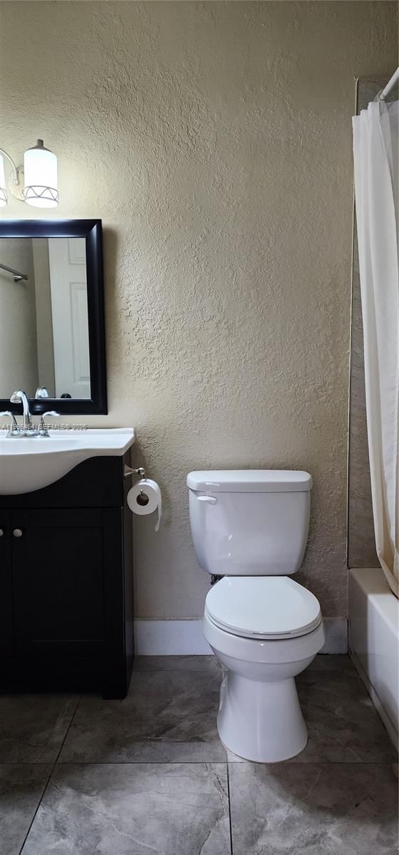Real estate property located at 880 26th St, Miami-dade, Hialeah 13th Addn Amd Pl, Hialeah, FL