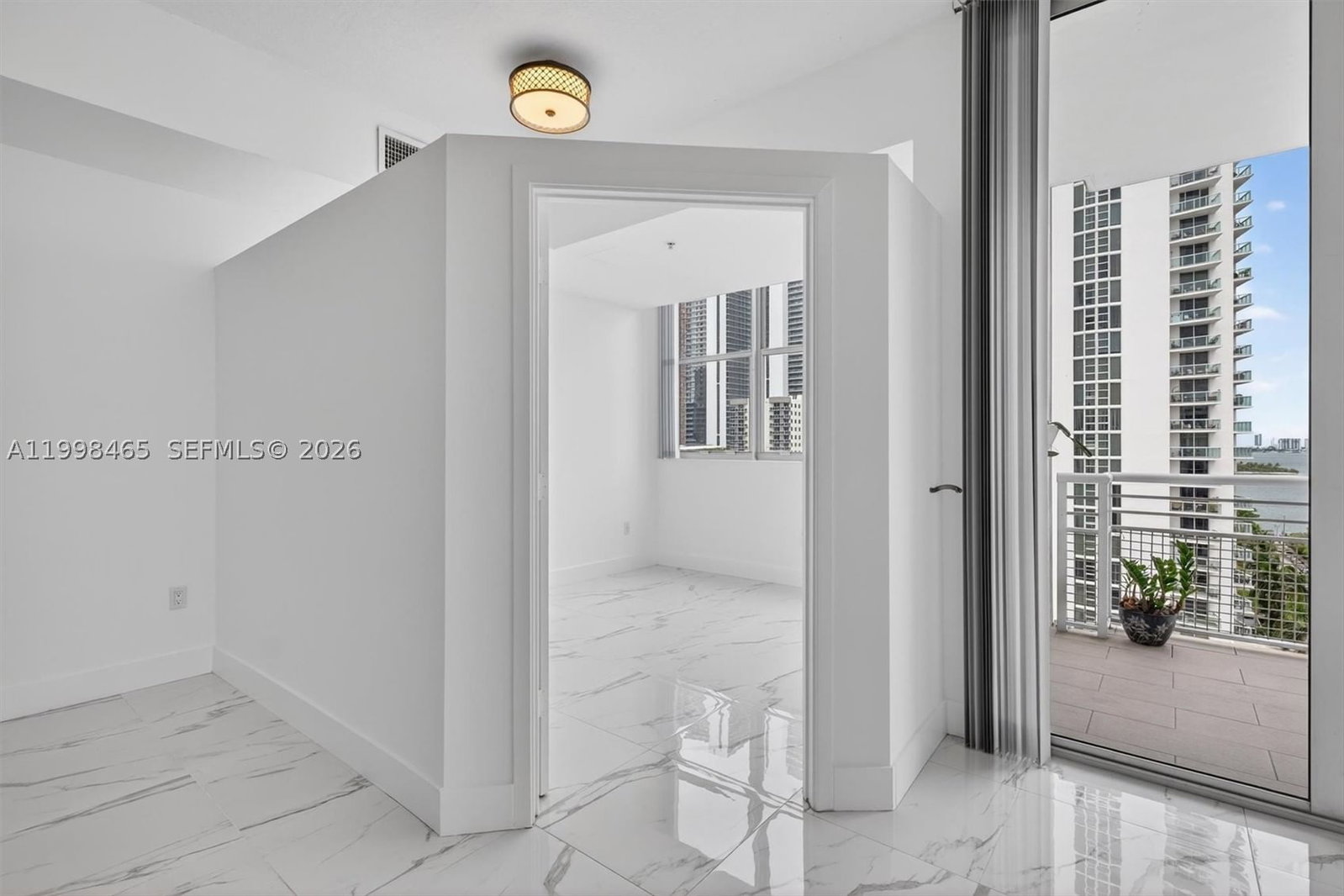Real estate property located at 2200 4th Ave #1003, Miami-dade, Edgewater Lofts Condo, Miami, FL