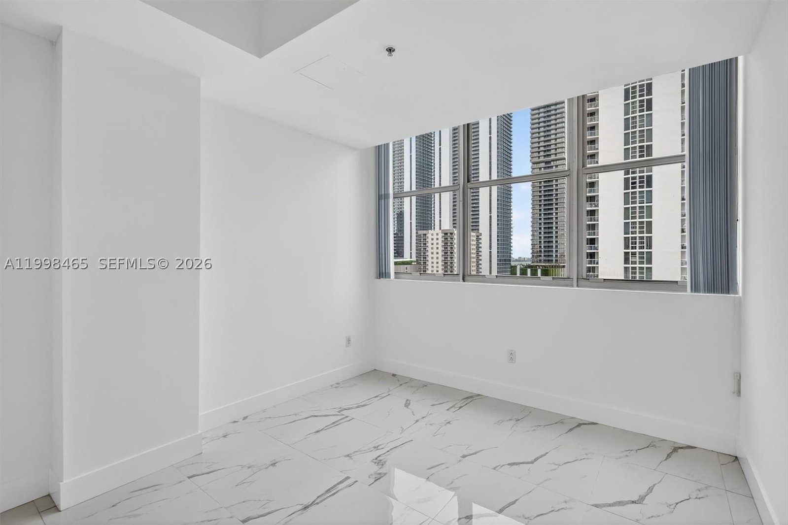 Real estate property located at 2200 4th Ave #1003, Miami-dade, Edgewater Lofts Condo, Miami, FL
