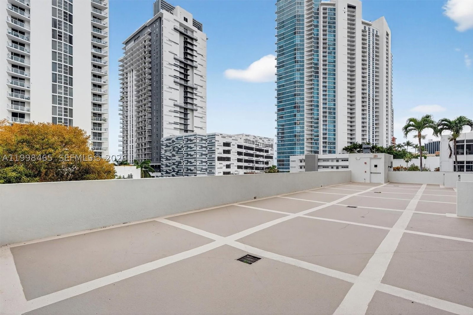 Real estate property located at 2200 4th Ave #1003, Miami-dade, Edgewater Lofts Condo, Miami, FL