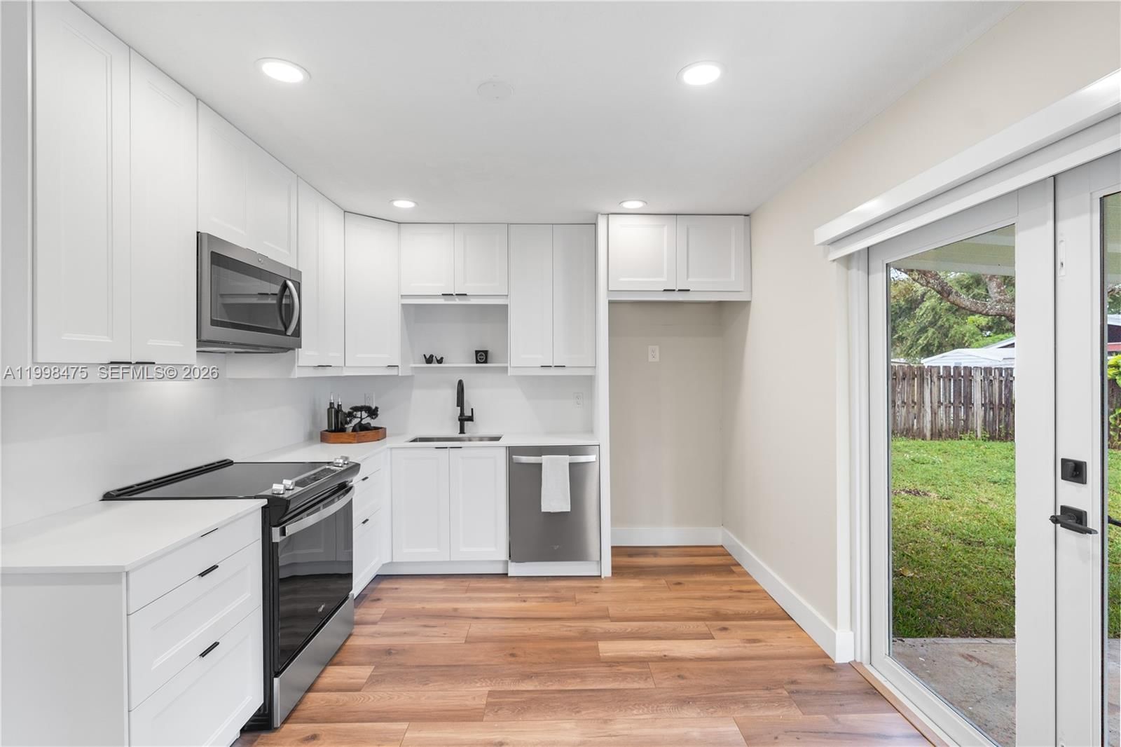 Real estate property located at 6881 Harding St, Broward, Driftwood Acres No 10, Hollywood, FL