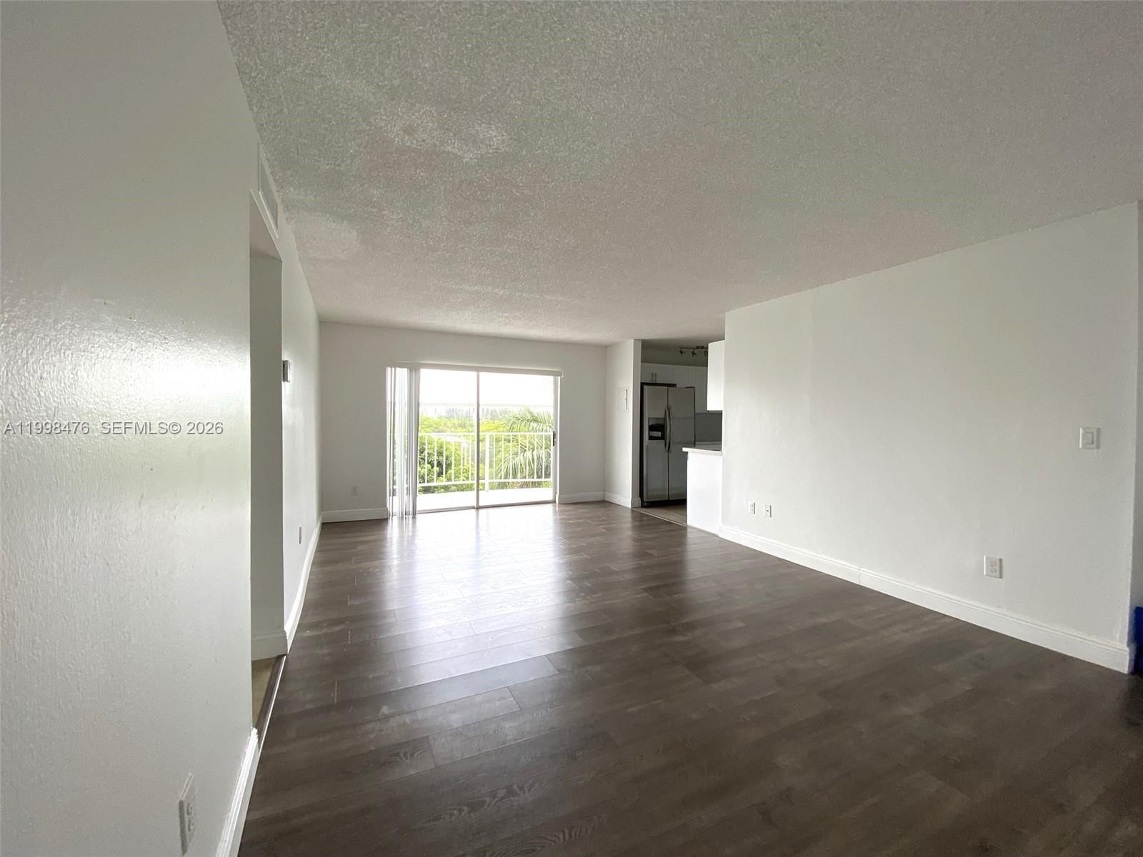 Real estate property located at 494 165th St Rd C-601, Miami-dade, Montecarlo Condo, Miami, FL