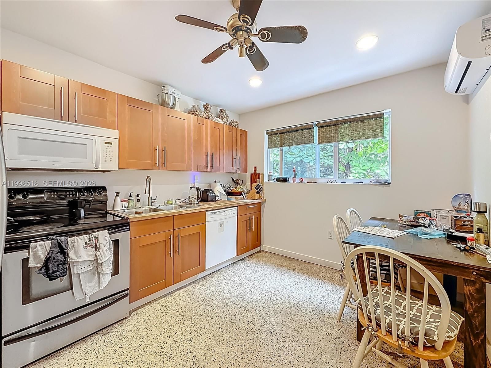 Real estate property located at 8347 Dixie Hwy, Miami-dade, Biscayne Heights, Miami, FL