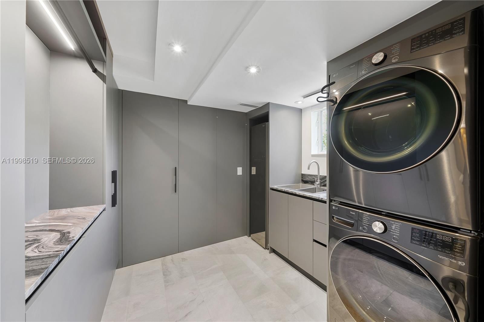 Real estate property located at 215 Palm Ave, Miami-dade, Riviera 1st & 2nd Addn Am, Miami Beach, FL