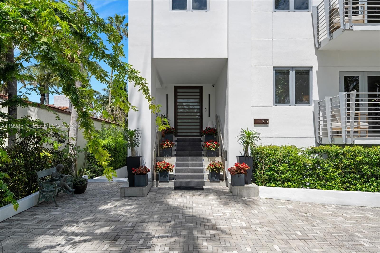 Real estate property located at 215 Palm Ave, Miami-dade, Riviera 1st & 2nd Addn Am, Miami Beach, FL