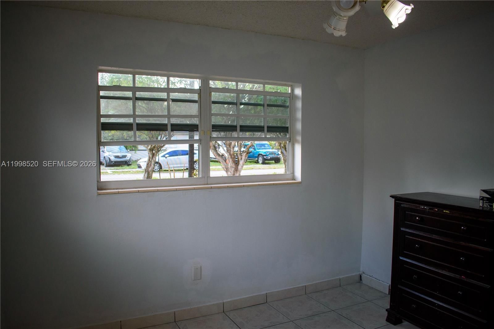 Real estate property located at 5349 14th Ln, Miami-dade, Palm Springs Ests 9th Add, Hialeah, FL
