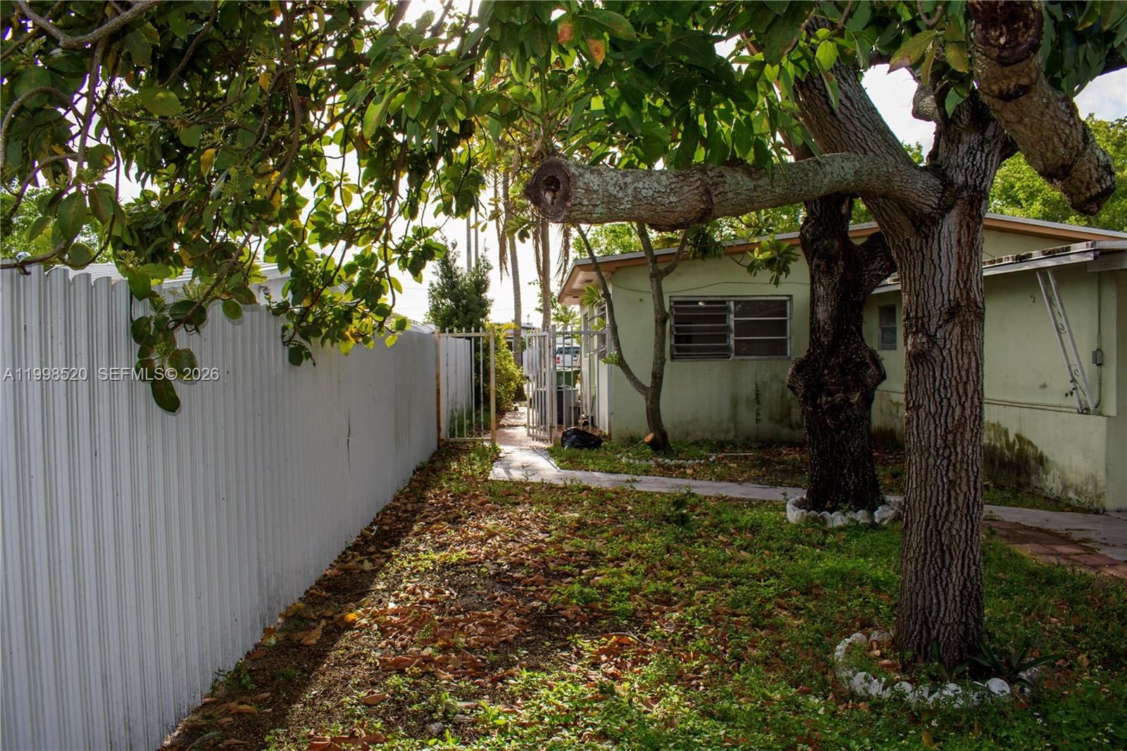 Real estate property located at 5349 14th Ln, Miami-dade, Palm Springs Ests 9th Add, Hialeah, FL