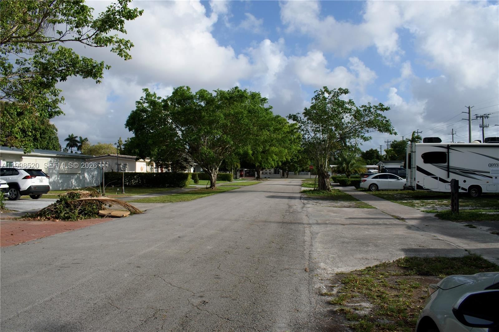 Real estate property located at 5349 14th Ln, Miami-dade, Palm Springs Ests 9th Add, Hialeah, FL